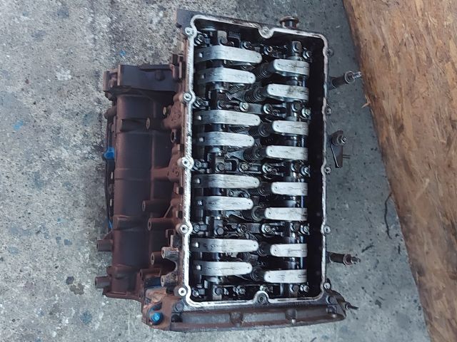 bontott FORD TRANSIT Motor (Fűzött blokk hengerfejjel)
