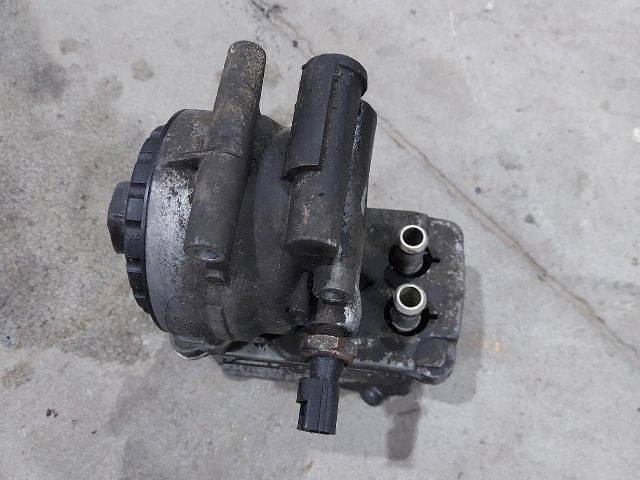 bontott FORD TRANSIT Olajszűrő Ház