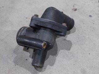 bontott FORD TRANSIT Termosztátház