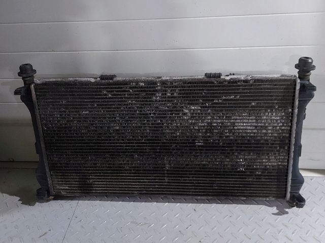 bontott FORD TRANSIT Vízhűtő Radiátor (Nem klímás)