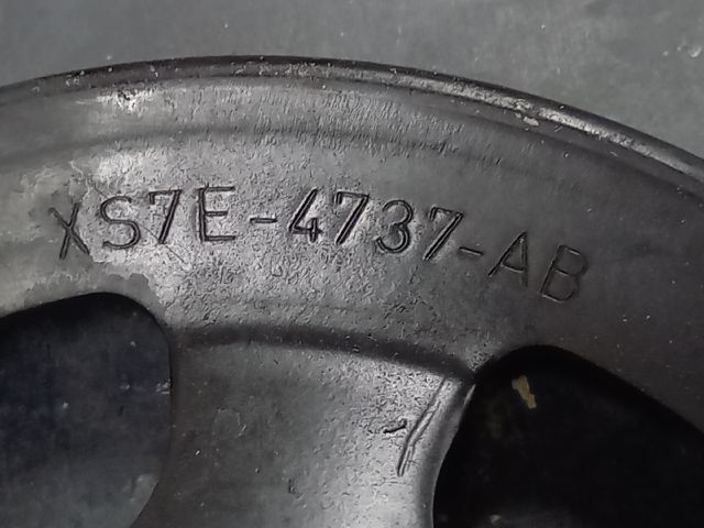 bontott FORD TRANSIT Vízpumpa Szíjtárcsa