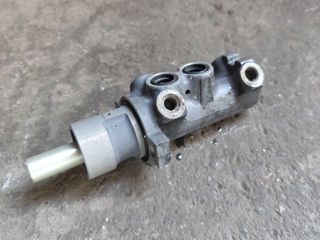 bontott FORD TRANSIT Főfékhenger