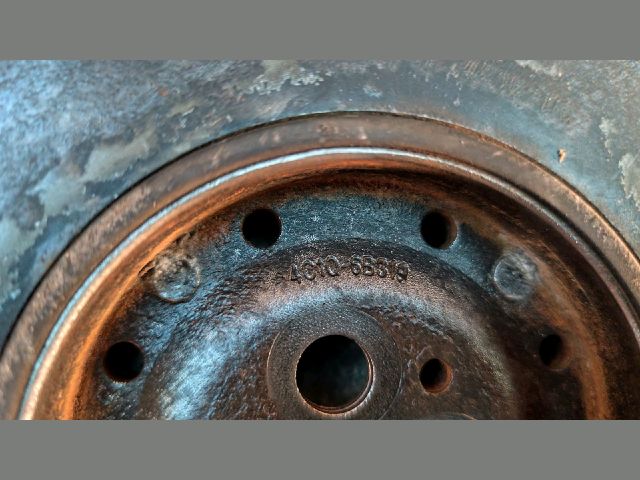 bontott FORD TRANSIT Főtengely Szíjtárcsa