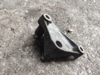 bontott FORD TRANSIT Generátor Tartó Bak