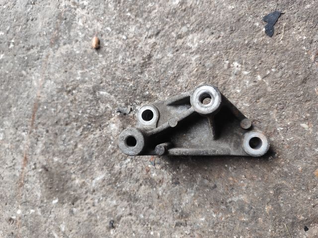 bontott FORD TRANSIT Generátor Tartó Bak