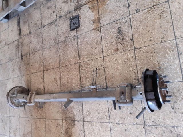 bontott FORD TRANSIT Hátsó Híd (Dobfékes)