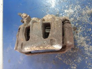 bontott FORD TRANSIT Jobb első Féknyereg Munkahengerrel