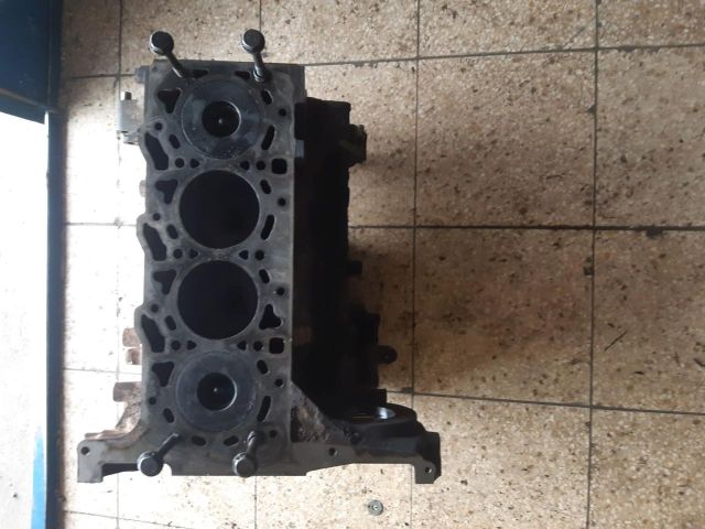 bontott FORD TRANSIT Motor (Fűzött blokk hengerfejjel)