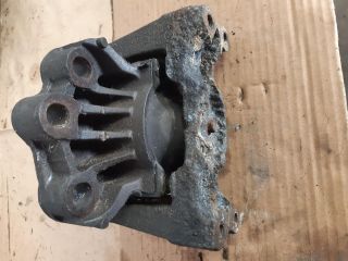 bontott FORD TRANSIT Motor Tartó Bak Jobb