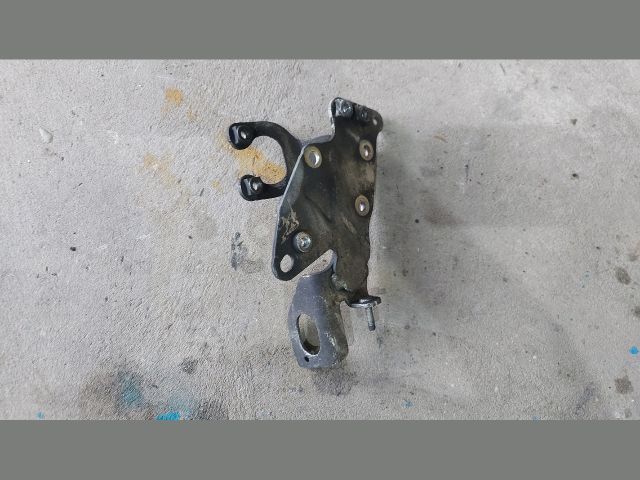 bontott FORD TRANSIT Motor Tartó Bak (Pozíciófüggetlen)