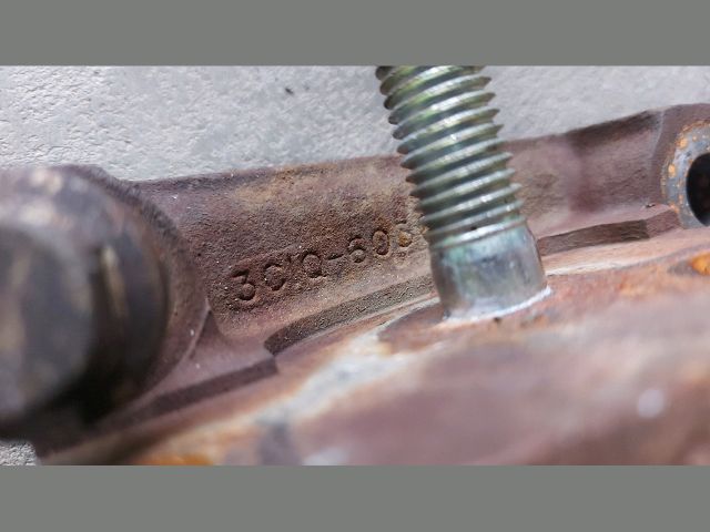 bontott FORD TRANSIT Motor Tartó Bak (Pozíciófüggetlen)