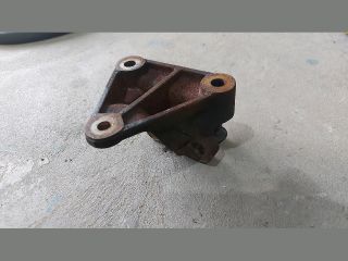 bontott FORD TRANSIT Motor Tartó Bak (Pozíciófüggetlen)
