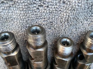 bontott FORD TRANSIT Porlasztó Sor / Híd