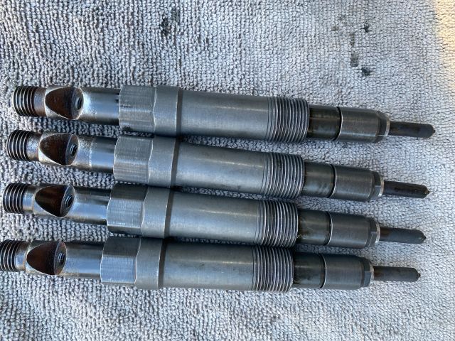 bontott FORD TRANSIT Porlasztó Sor / Híd