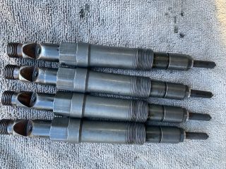 bontott FORD TRANSIT Porlasztó Sor / Híd