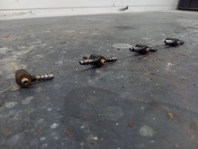 bontott FORD TRANSIT Résolajcső