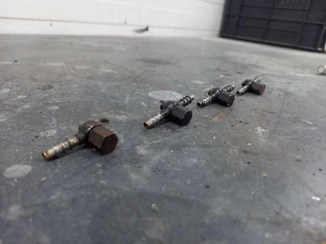 bontott FORD TRANSIT Résolajcső