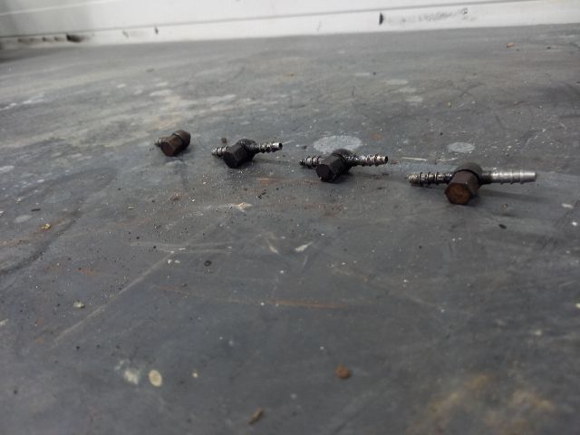 bontott FORD TRANSIT Résolajcső