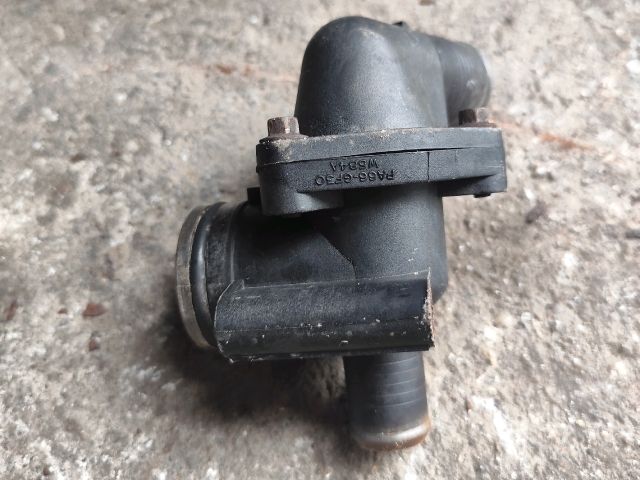 bontott FORD TRANSIT Termosztátház
