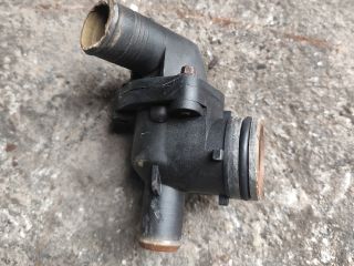 bontott FORD TRANSIT Termosztátház