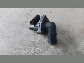 bontott FORD TRANSIT Termosztátház