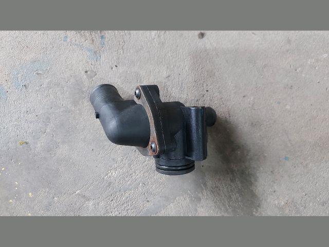 bontott FORD TRANSIT Termosztátház