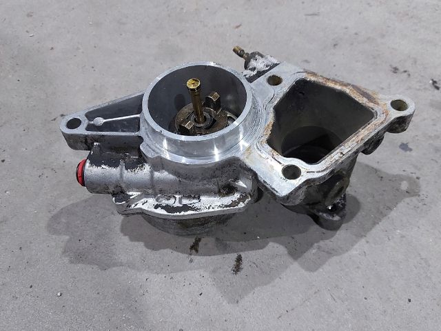 bontott FORD TRANSIT Vákumpumpa