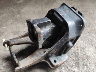 bontott FORD TRANSIT Váltó Tartó Bak (Pozíciófüggetlen)