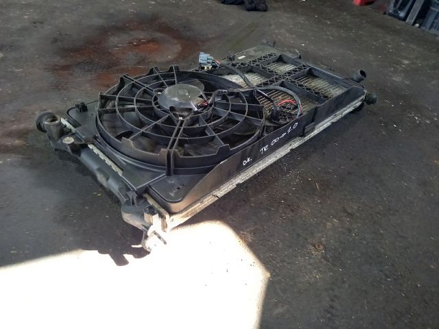 bontott FORD TRANSIT Vízhűtő Radiátor (Nem klímás)