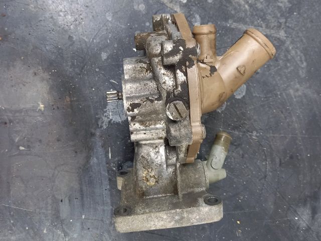 bontott FORD TRANSIT Vízpumpa