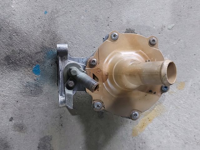 bontott FORD TRANSIT Vízpumpa