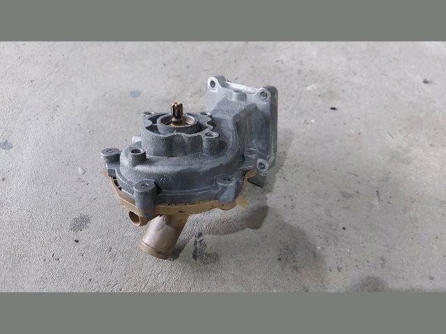 bontott FORD TRANSIT Vízpumpa