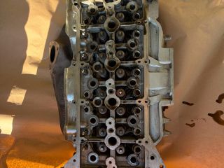 bontott FORD TRANSIT Hengerfej