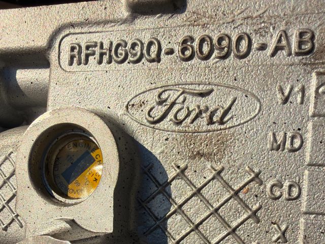 bontott FORD TRANSIT Hengerfej