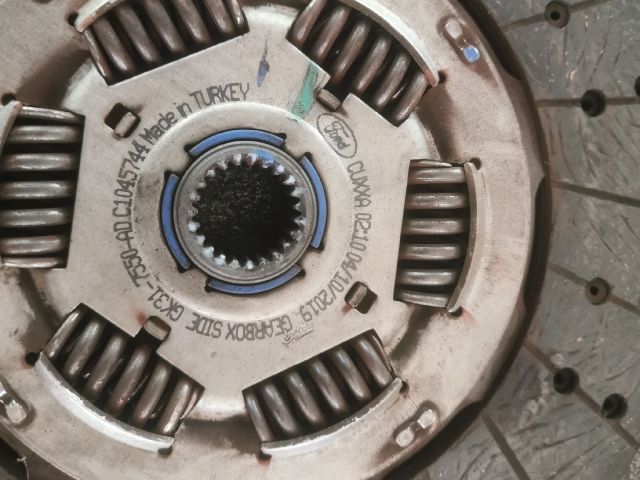 bontott FORD TRANSIT Kuplung Szett Lendkerékkel