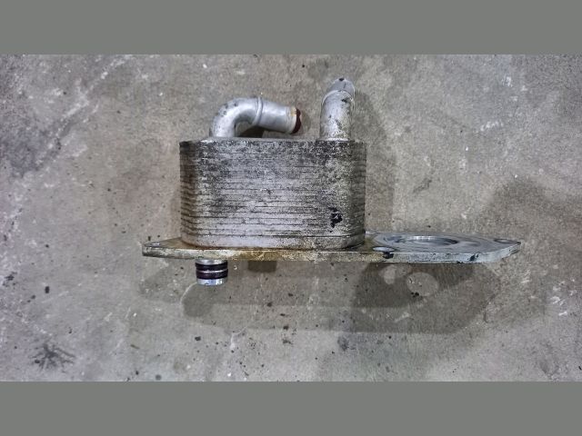 bontott FORD TRANSIT Olajhűtő