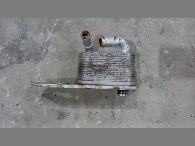 bontott FORD TRANSIT Olajhűtő