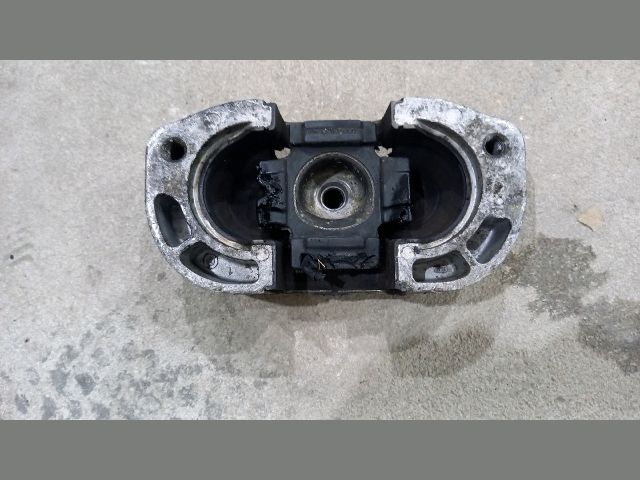 bontott FORD TRANSIT Váltó Tartó Bak (Pozíciófüggetlen)