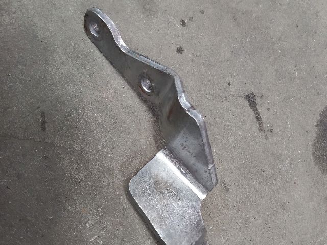 bontott FORD TRANSIT Motor Tartó Bak (Fém)