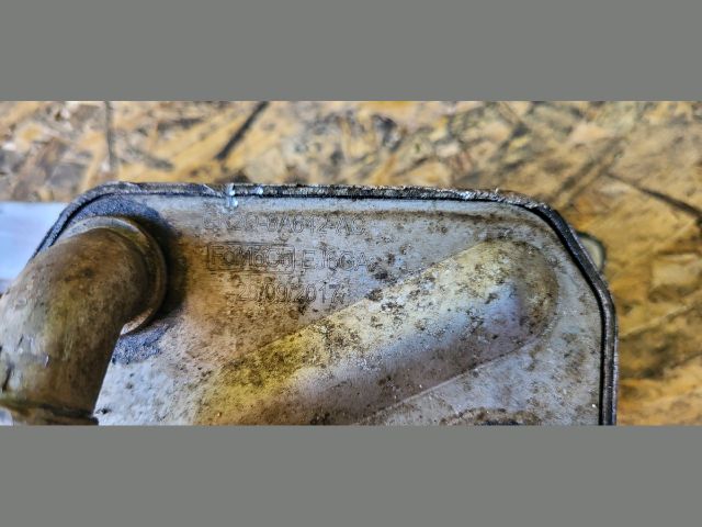 bontott FORD TRANSIT Olajhűtő