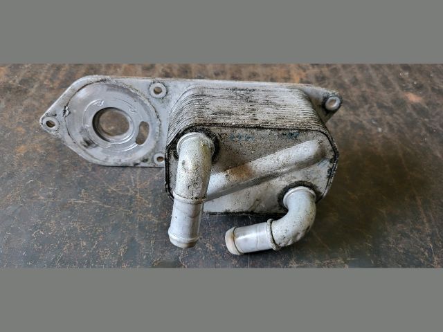 bontott FORD TRANSIT Olajhűtő