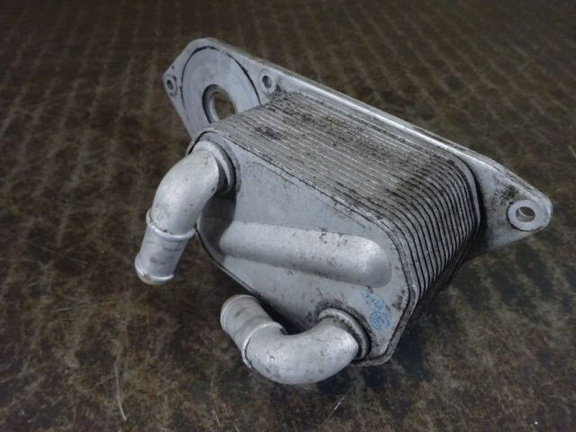 bontott FORD TRANSIT Olajhűtő