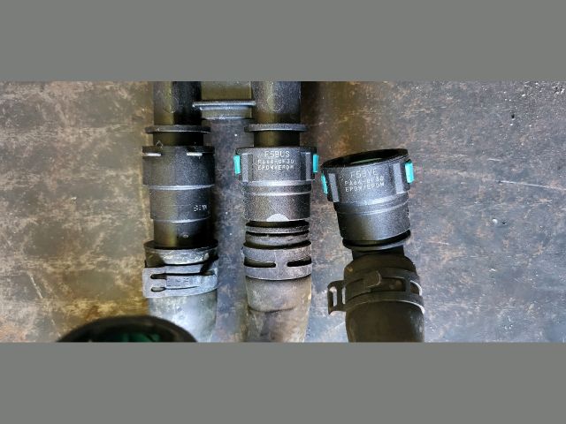 bontott FORD TRANSIT Vízcső