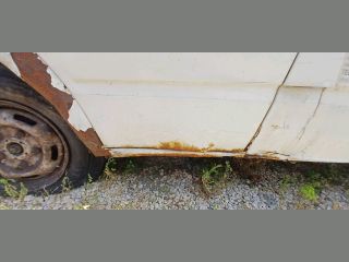 bontott FORD TRANSIT Bal első Csonkállvány Kerékaggyal