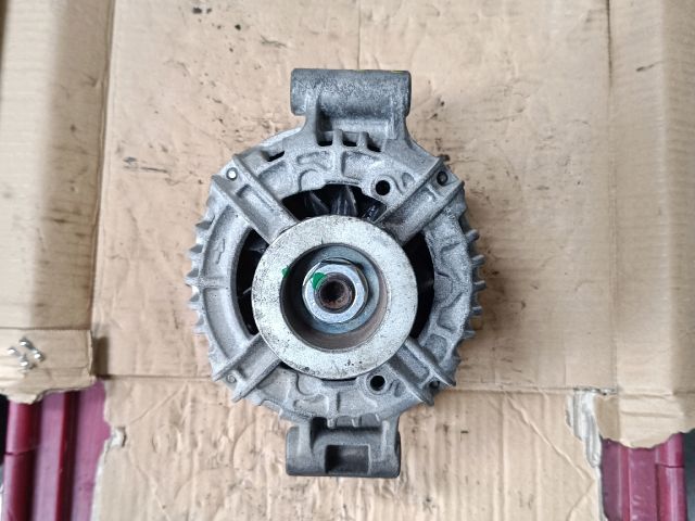 bontott FORD TRANSIT Generátor