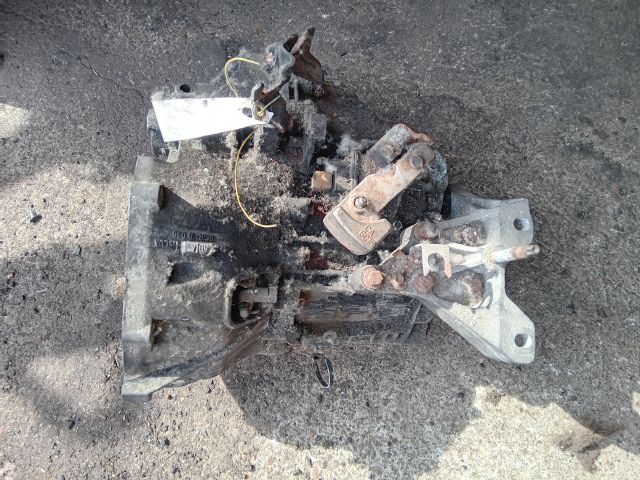 bontott FORD TRANSIT Váltó (Mechanikus)