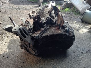 bontott FORD TRANSIT Váltó (Mechanikus)