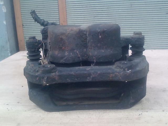 bontott FORD TRANSIT Bal első Féknyereg Munkahengerrel