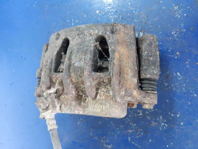 bontott FORD TRANSIT Bal első Féknyereg Munkahengerrel