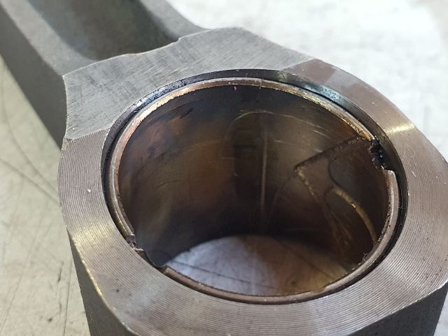 bontott FORD TRANSIT Hajtókar